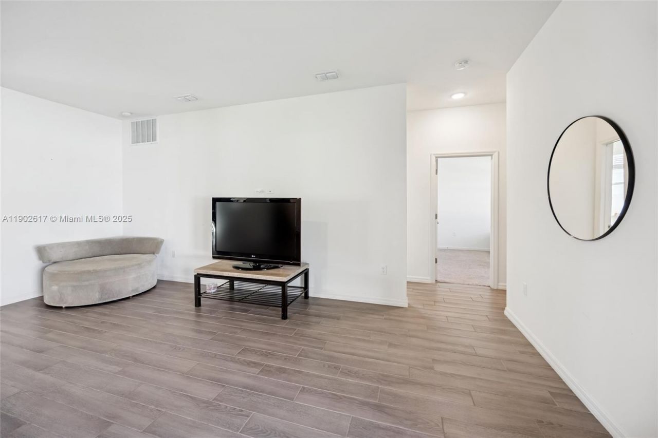 3108 SW Nutley St, Port Saint Lucie, FL 34953 Photo