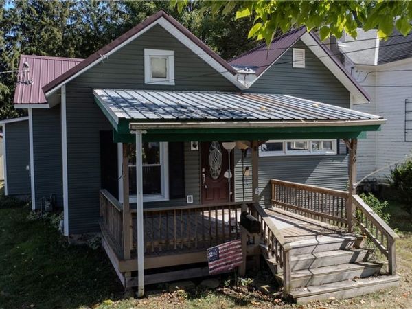 36 Warden St Street, Bath, NY 14810