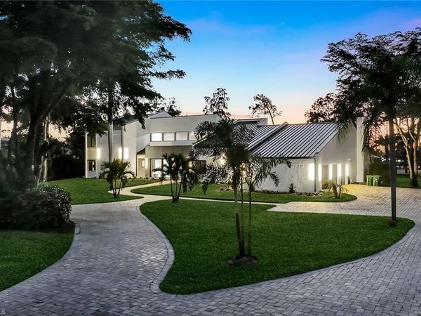 13087 Pond Apple DR E, NAPLES, FL 34119