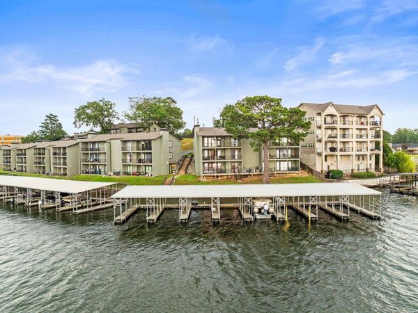 120 CATALINA Circle, Unit 9D, Hot Springs, AR 71913