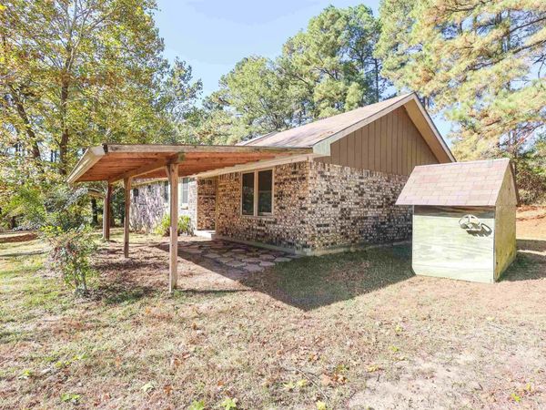 2567 HWY 70 W, Amity, AR 71921