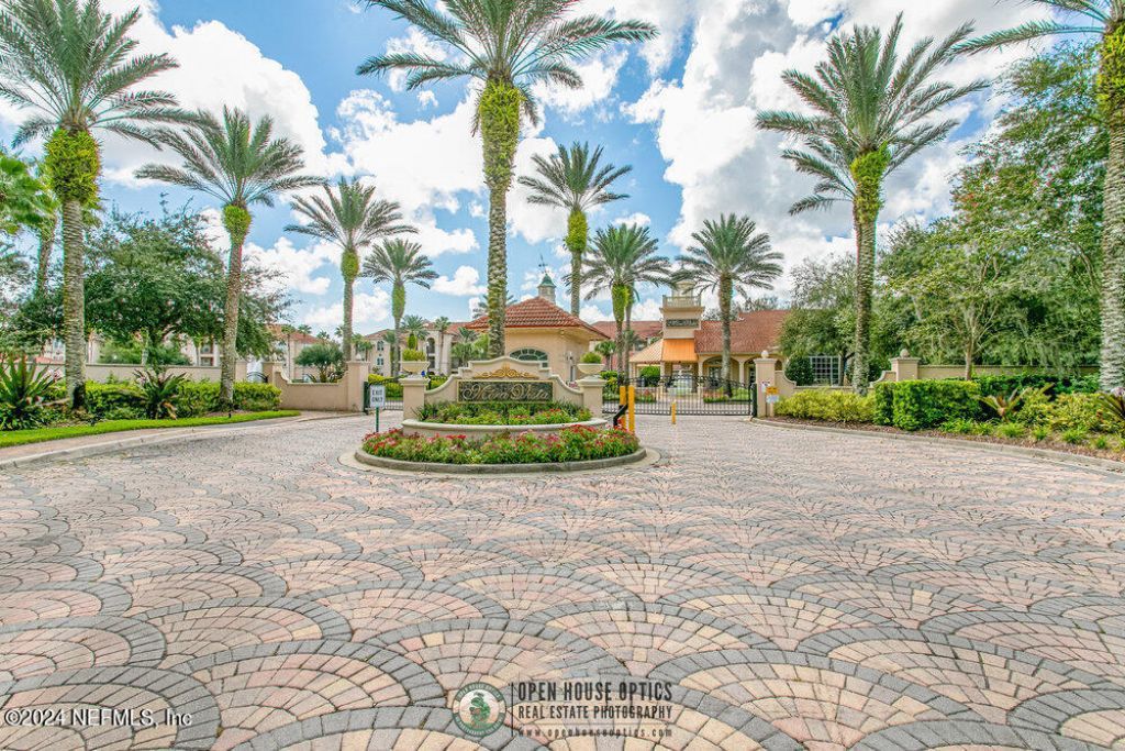 13846 Atlantic Boulevard, Unit 815, Jacksonville, FL 32225 Photo