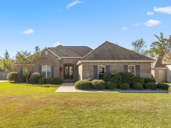 88 Sunline Dr., Petal, MS 39465