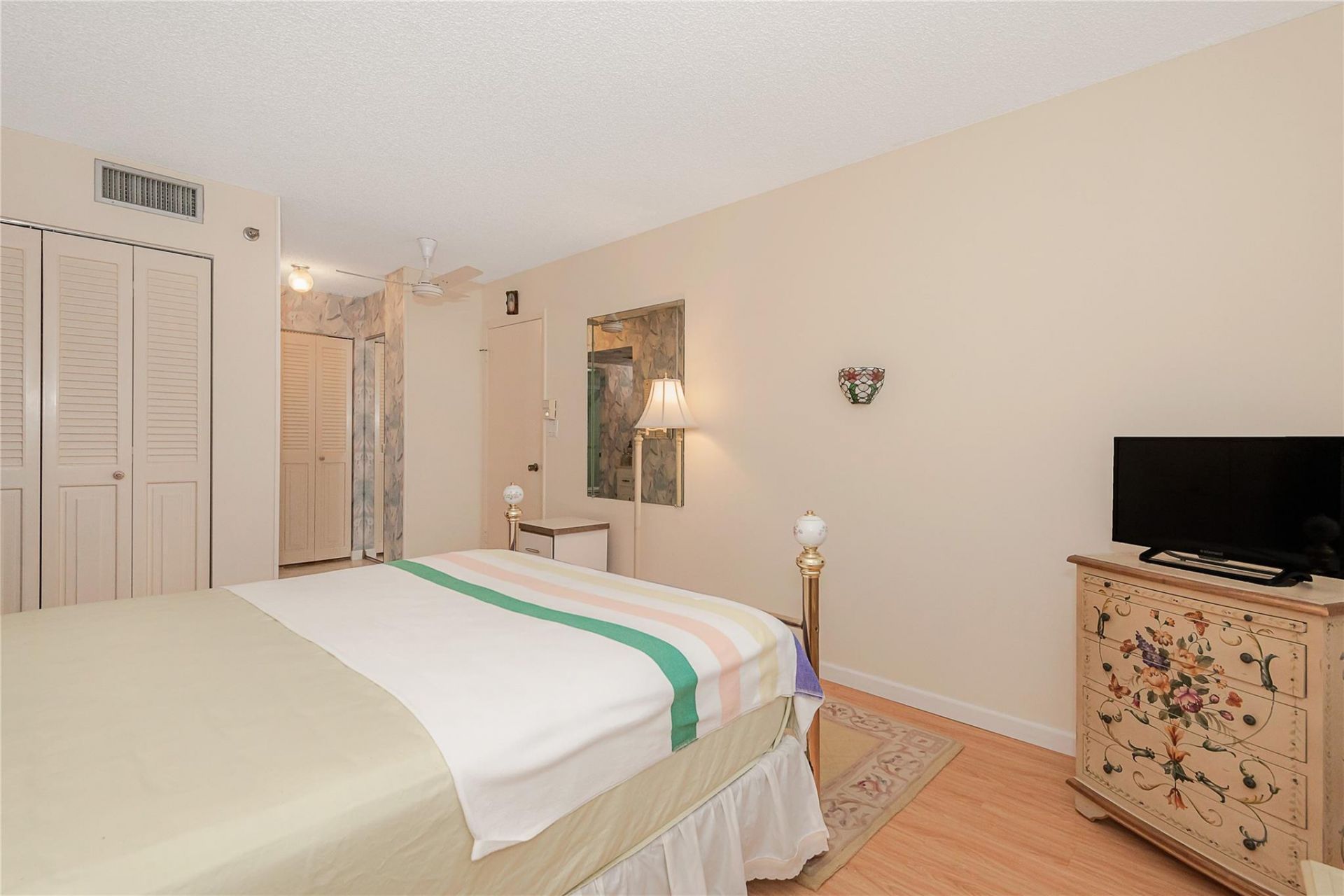 1100 Sant Charles Place, Unit 207, Pembroke Pines, FL 33026 Photo