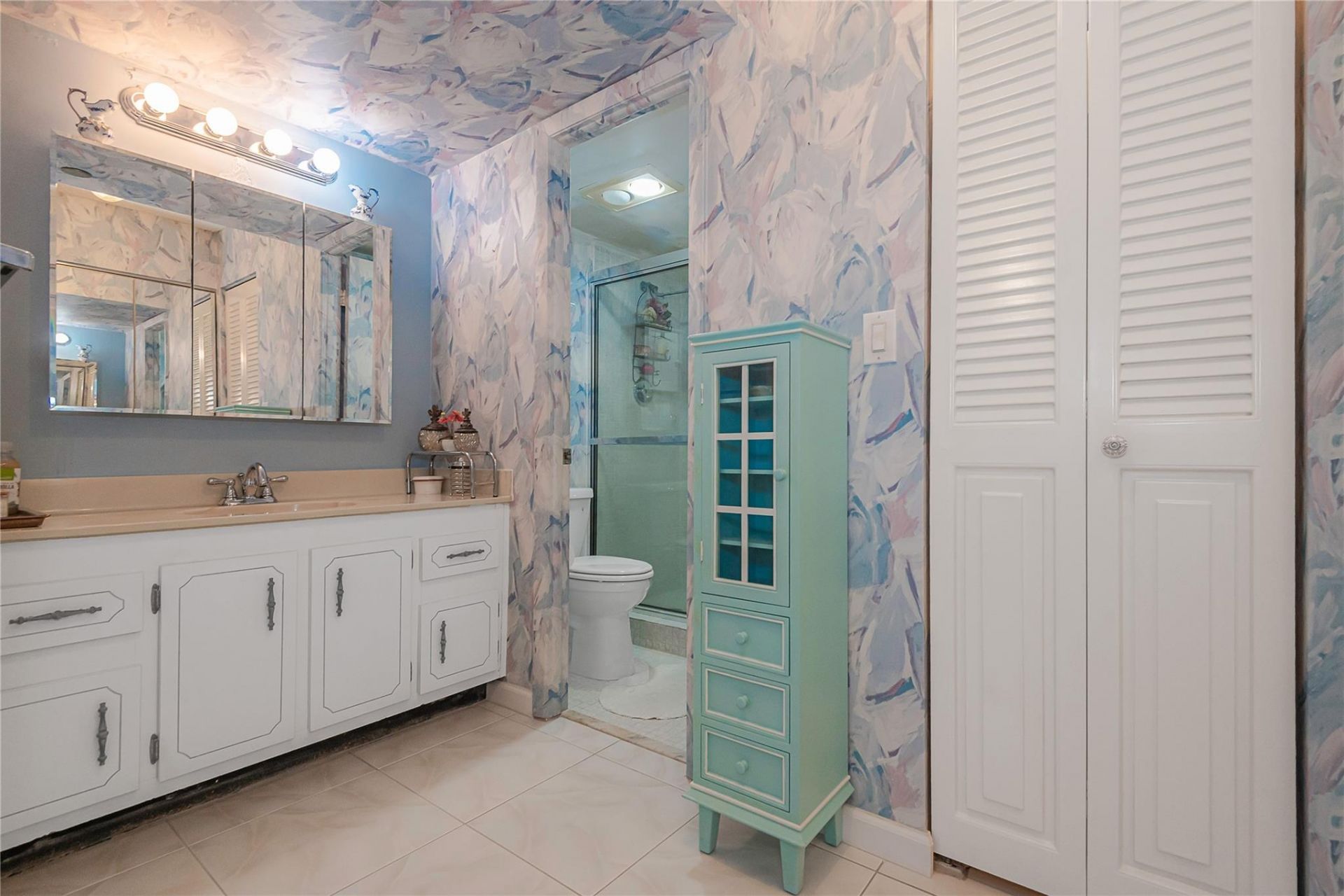 1100 Sant Charles Place, Unit 207, Pembroke Pines, FL 33026 Photo