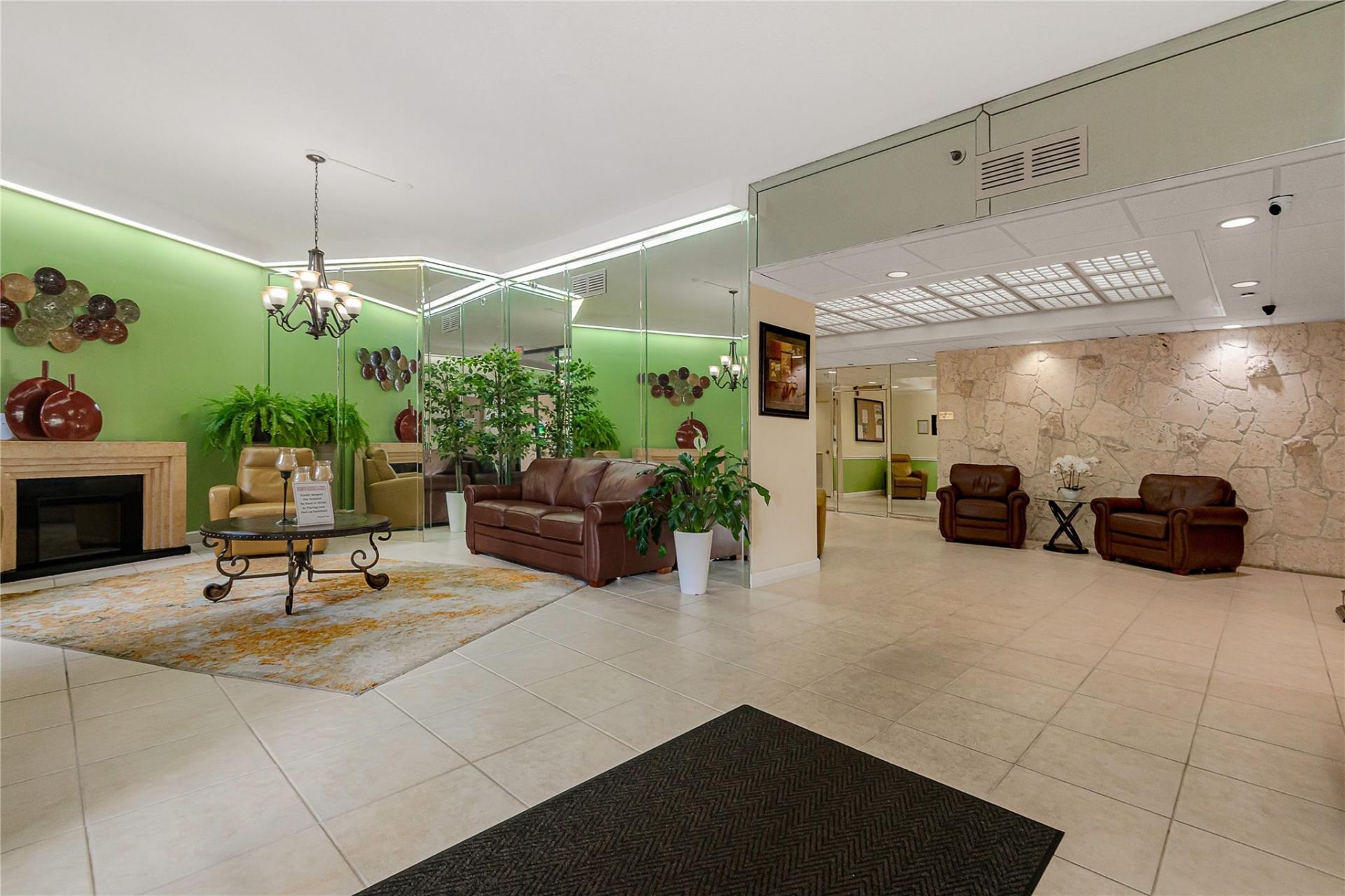 1100 Sant Charles Place, Unit 207, Pembroke Pines, FL 33026 Photo