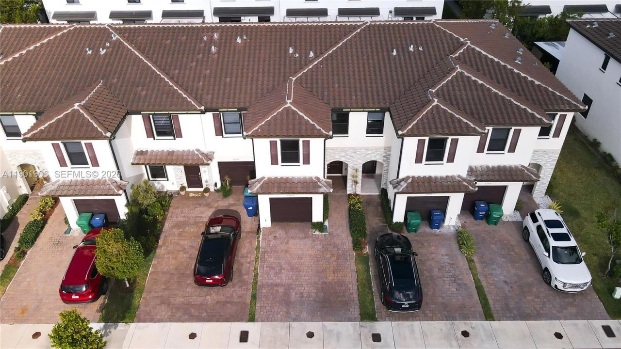 23225 SW 111th Ave, Unit 23225, Homestead, FL 33032 Photo