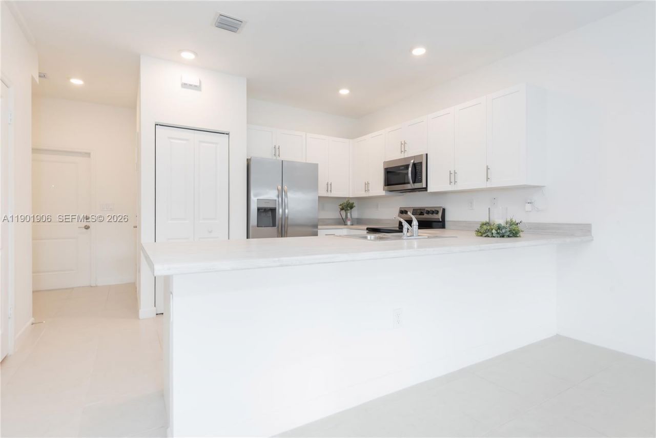 23225 SW 111th Ave, Unit 23225, Homestead, FL 33032 Photo