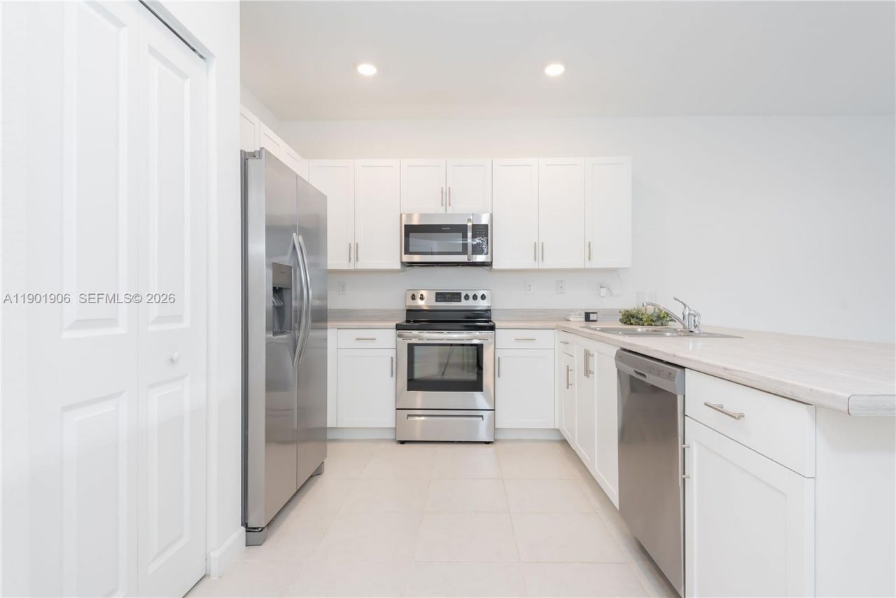 23225 SW 111th Ave, Unit 23225, Homestead, FL 33032 Photo