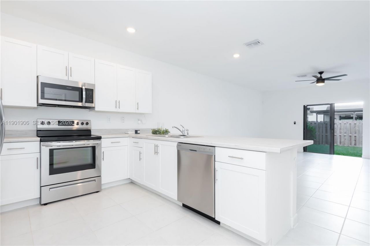 23225 SW 111th Ave, Unit 23225, Homestead, FL 33032 Photo