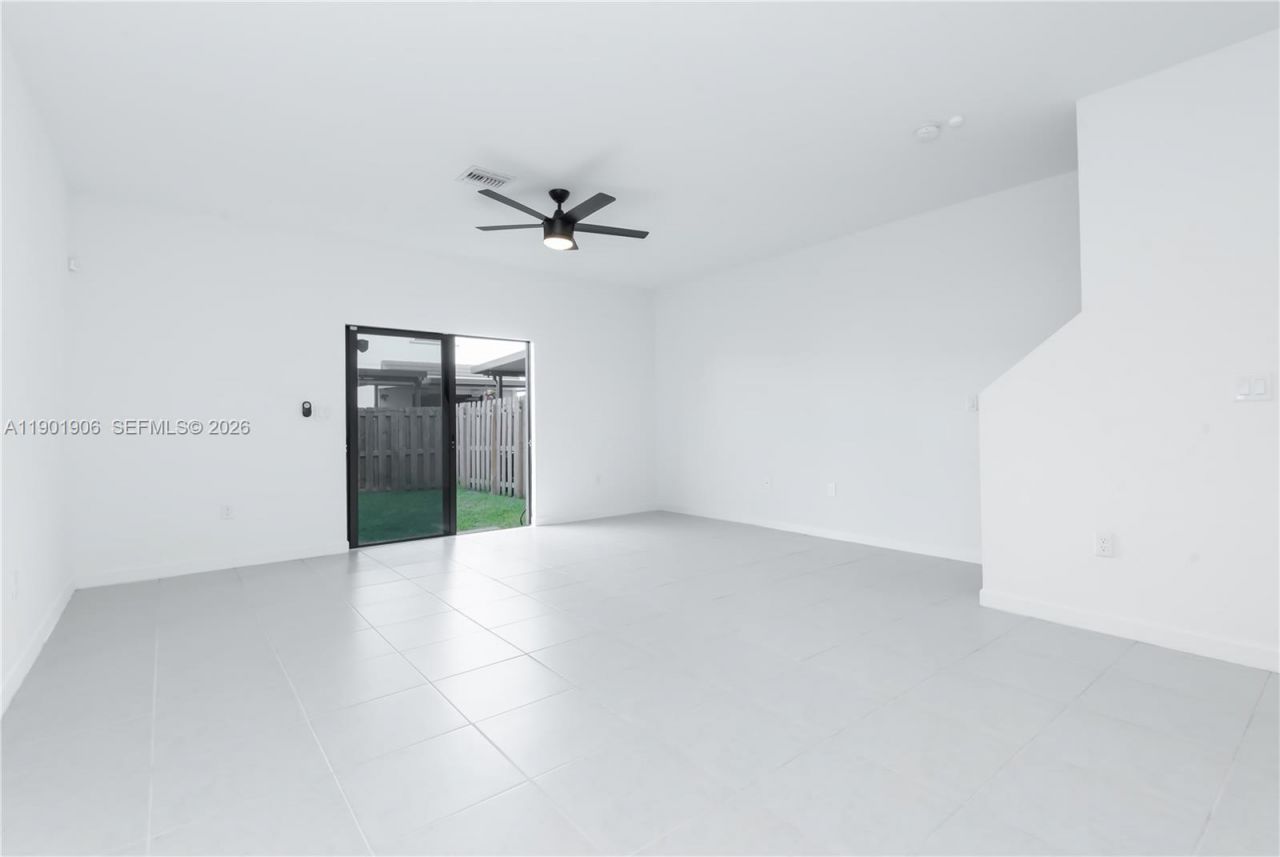 23225 SW 111th Ave, Unit 23225, Homestead, FL 33032 Photo
