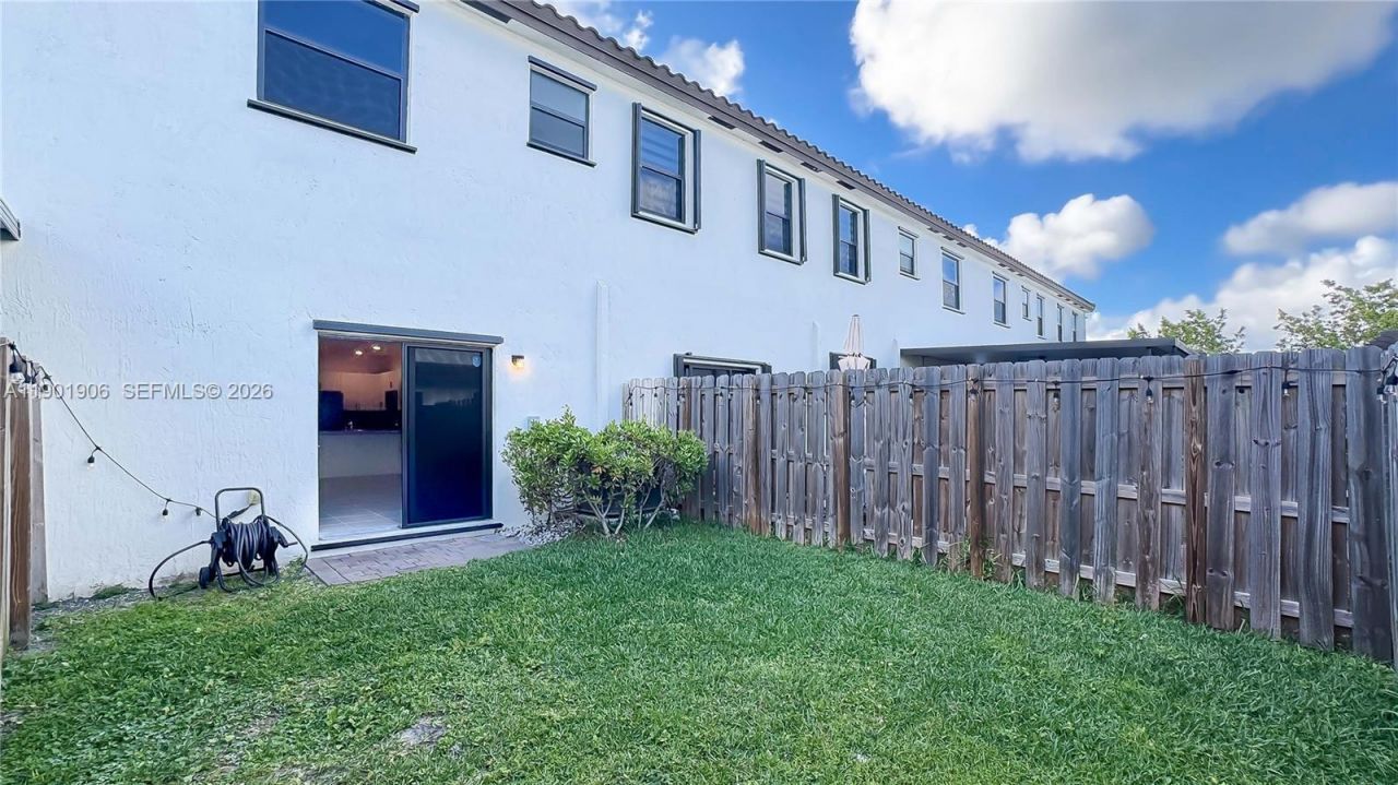 23225 SW 111th Ave, Unit 23225, Homestead, FL 33032 Photo