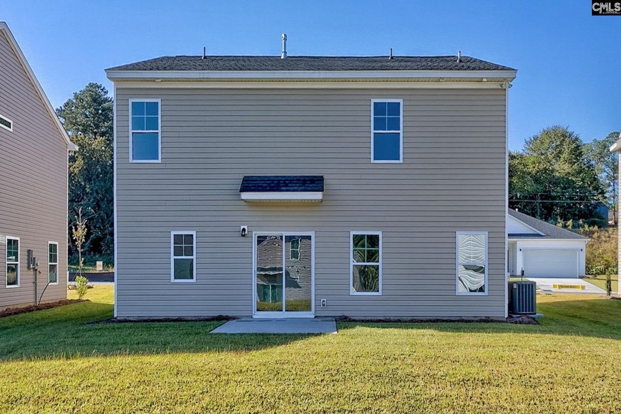 716 Samantha Street Photo 36