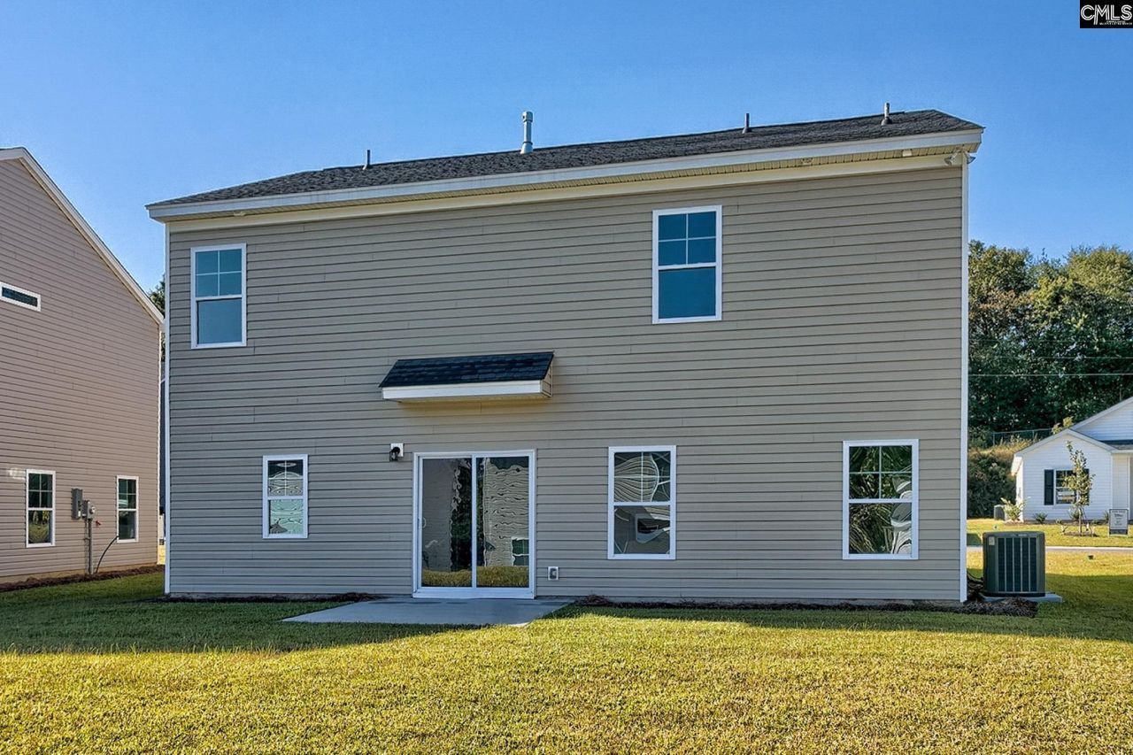 716 Samantha Street Photo 38