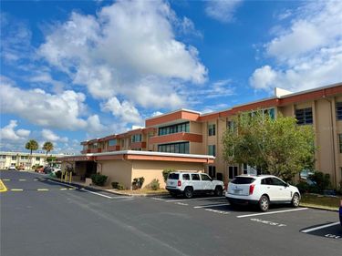 2290 AARON STREET, Unit 210, PORT CHARLOTTE, FL 33952