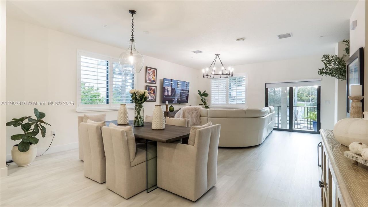 4741 NW 85th Ave, Doral, FL 33166 Photo