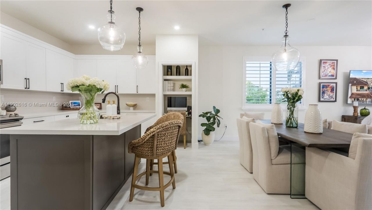 4741 NW 85th Ave, Doral, FL 33166 Photo