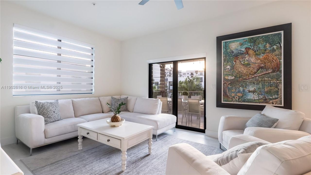 4741 NW 85th Ave, Doral, FL 33166 Photo