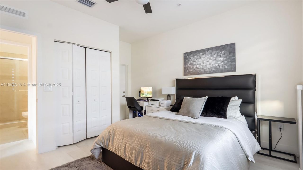 4741 NW 85th Ave, Doral, FL 33166 Photo