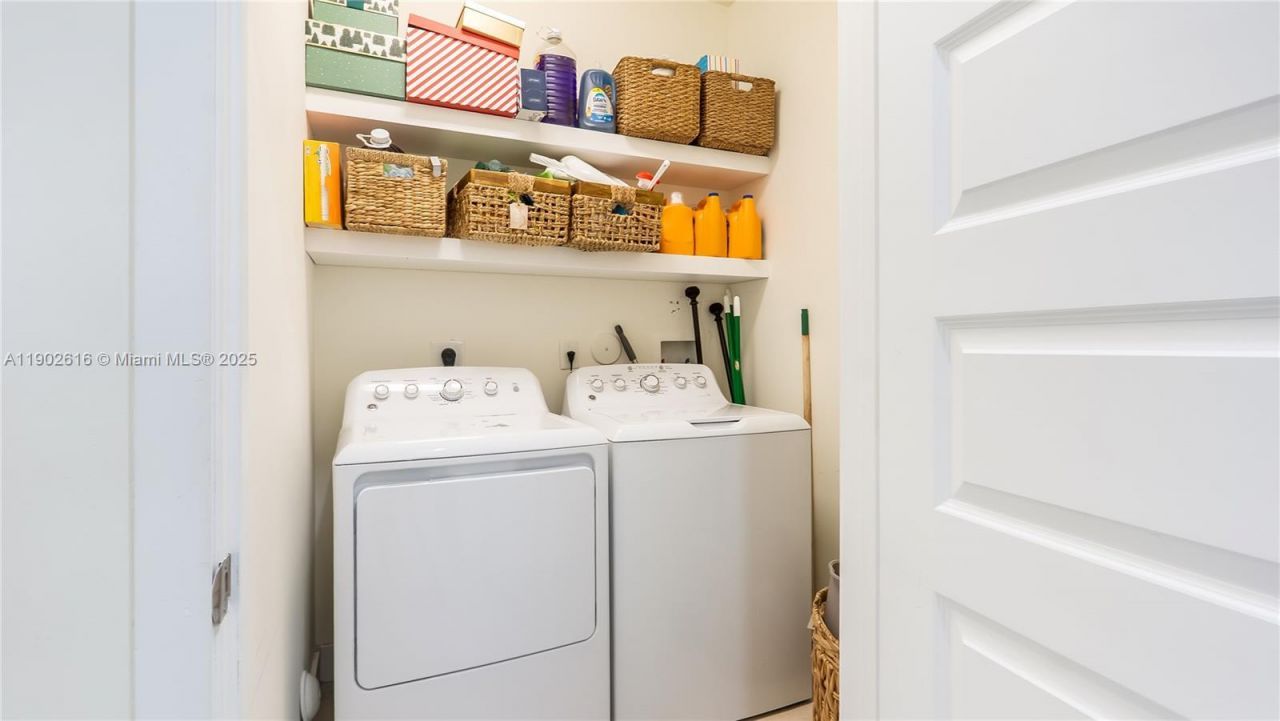 4741 NW 85th Ave, Doral, FL 33166 Photo