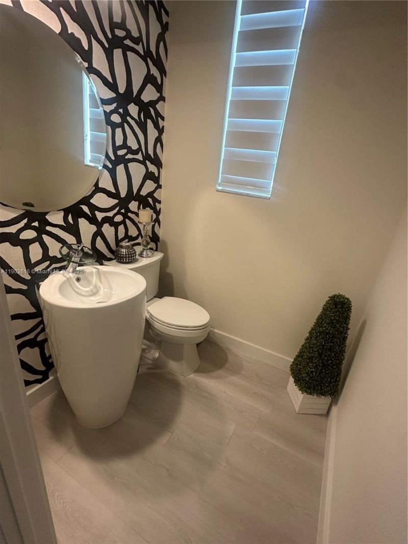 4741 NW 85th Ave, Doral, FL 33166 Photo