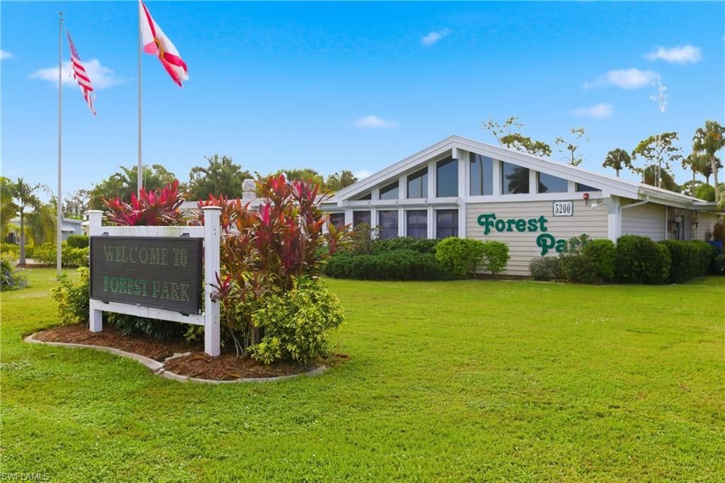 515 Blossom Ct, North Fort Myers, FL 33917 Photo