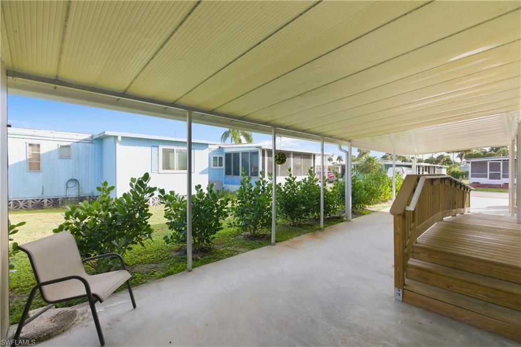 515 Blossom Ct, North Fort Myers, FL 33917 Photo