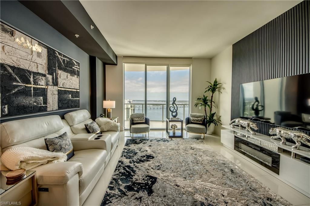 3000 Oasis Grand Blvd, Unit MPH3, Fort Myers, FL 33916 Photo