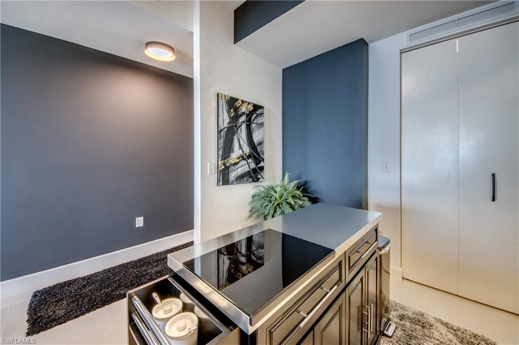 3000 Oasis Grand Blvd, Unit MPH3, Fort Myers, FL 33916 Photo