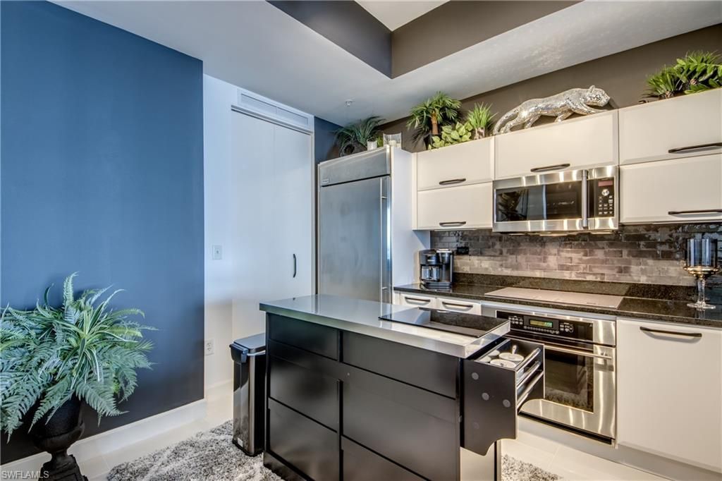 3000 Oasis Grand Blvd, Unit MPH3, Fort Myers, FL 33916 Photo