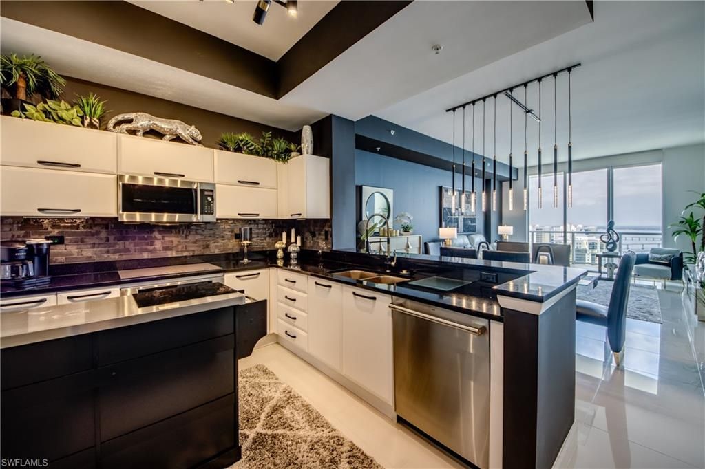 3000 Oasis Grand Blvd, Unit MPH3, Fort Myers, FL 33916 Photo