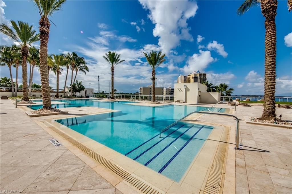 3000 Oasis Grand Blvd, Unit MPH3, Fort Myers, FL 33916 Photo