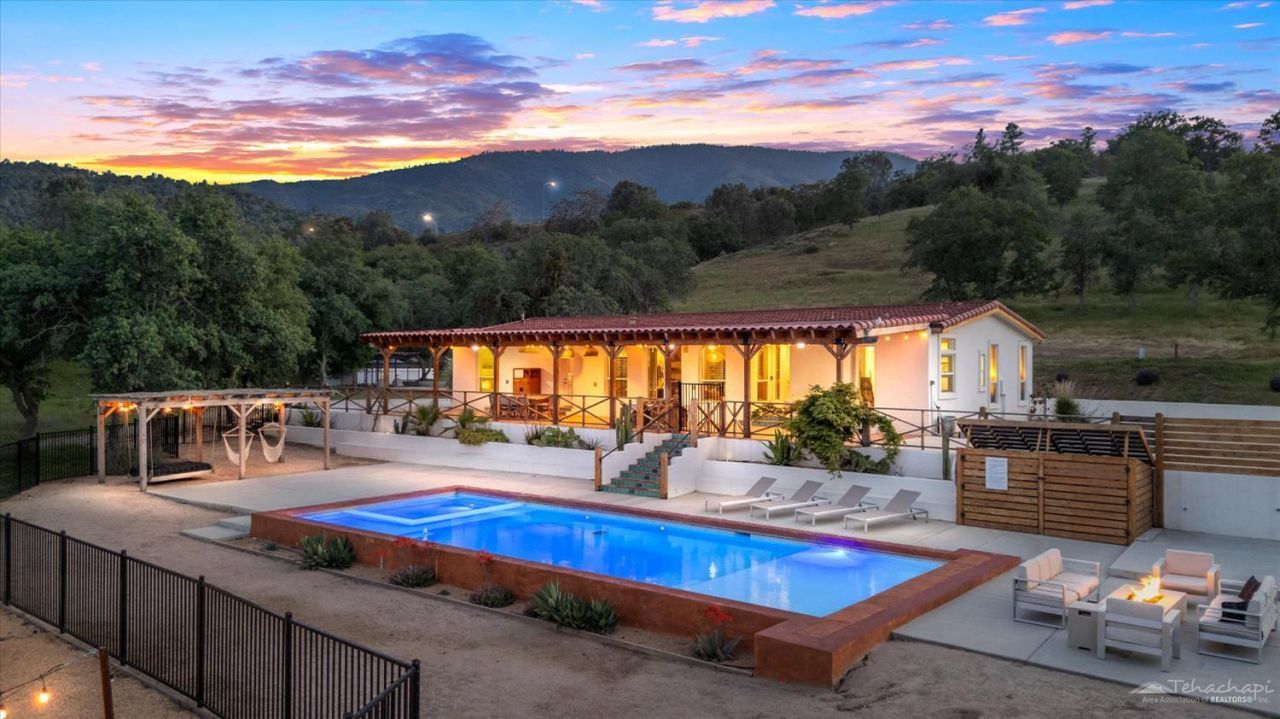 29477 Cassie Court, Keene, CA 93531 Main Photo