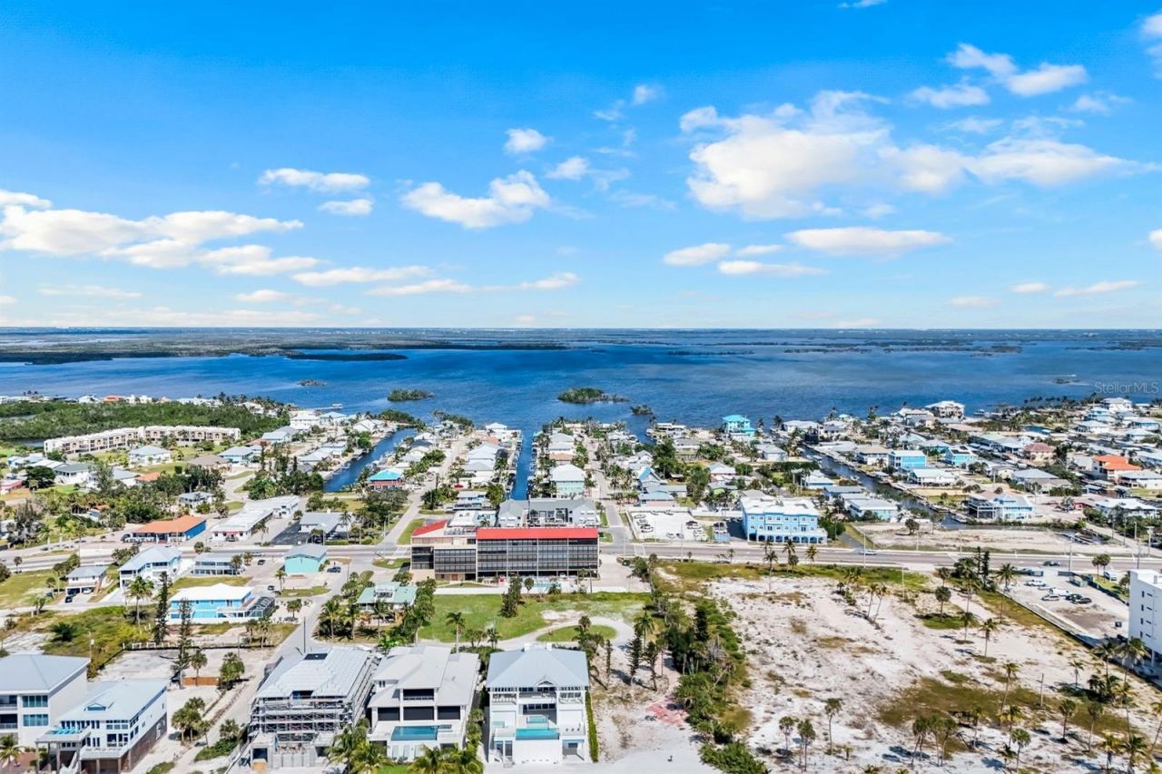 6145 Court Street, Fort Myers Beach, FL 33931 Photo