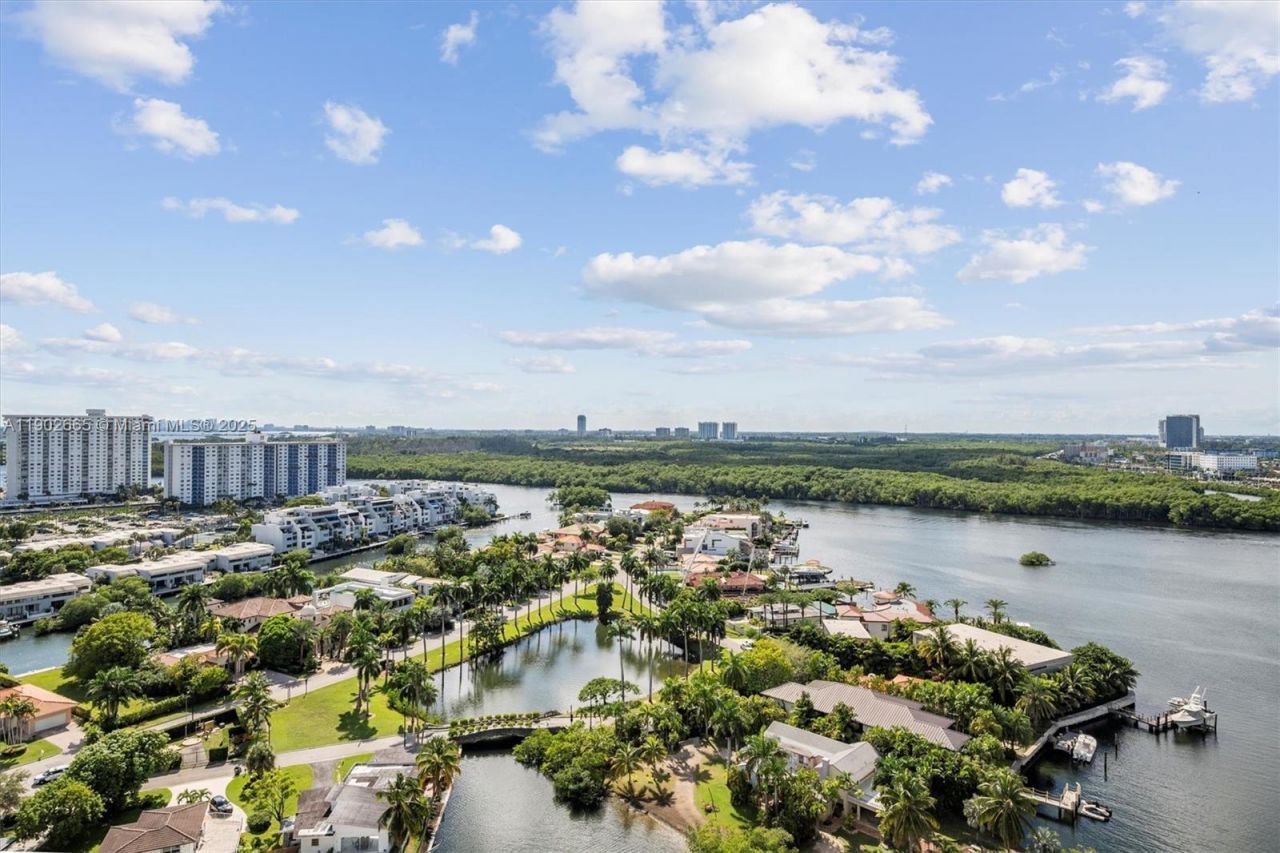 16500 Collins Av, Unit 2055, Sunny Isles Beach, FL 33160 Photo