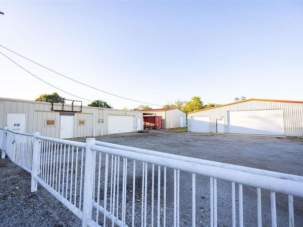 210 N Pine, Ponca City, OK 74601