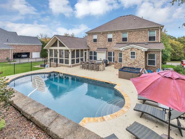 1804 Provence Ct, Franklin, TN 37067