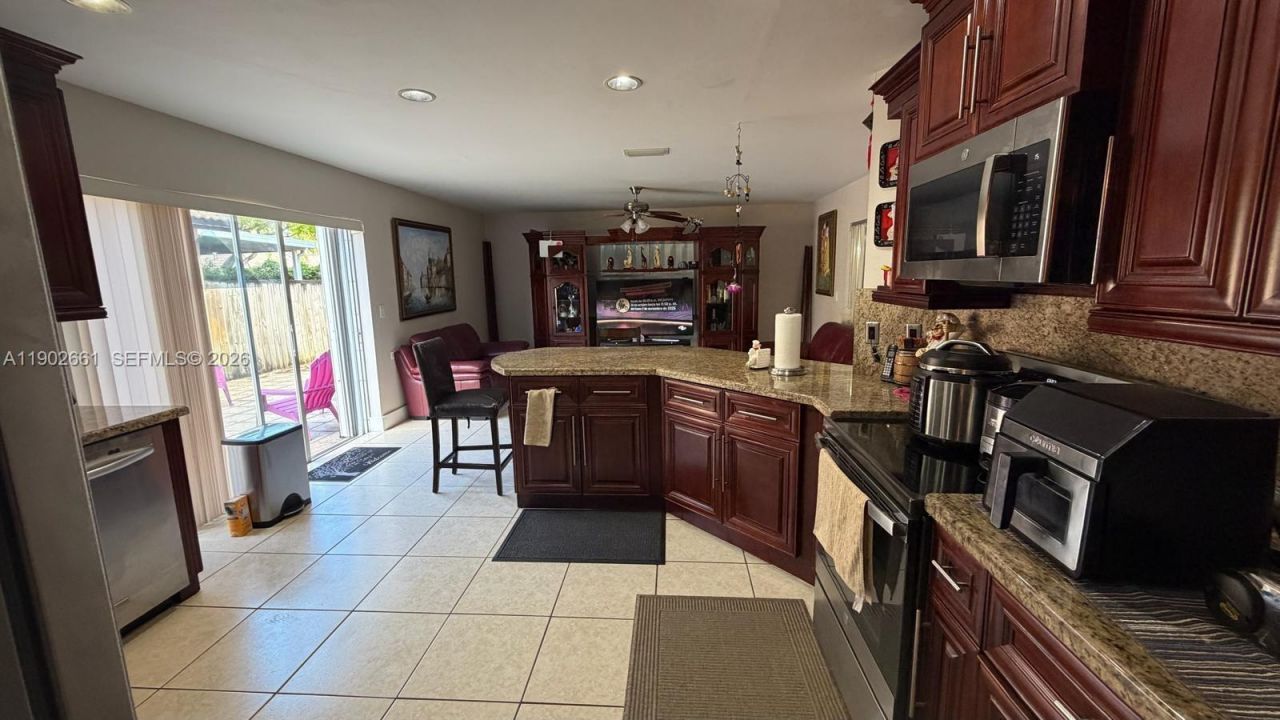 14713 SW 155th Pl, Miami, FL 33196 Photo