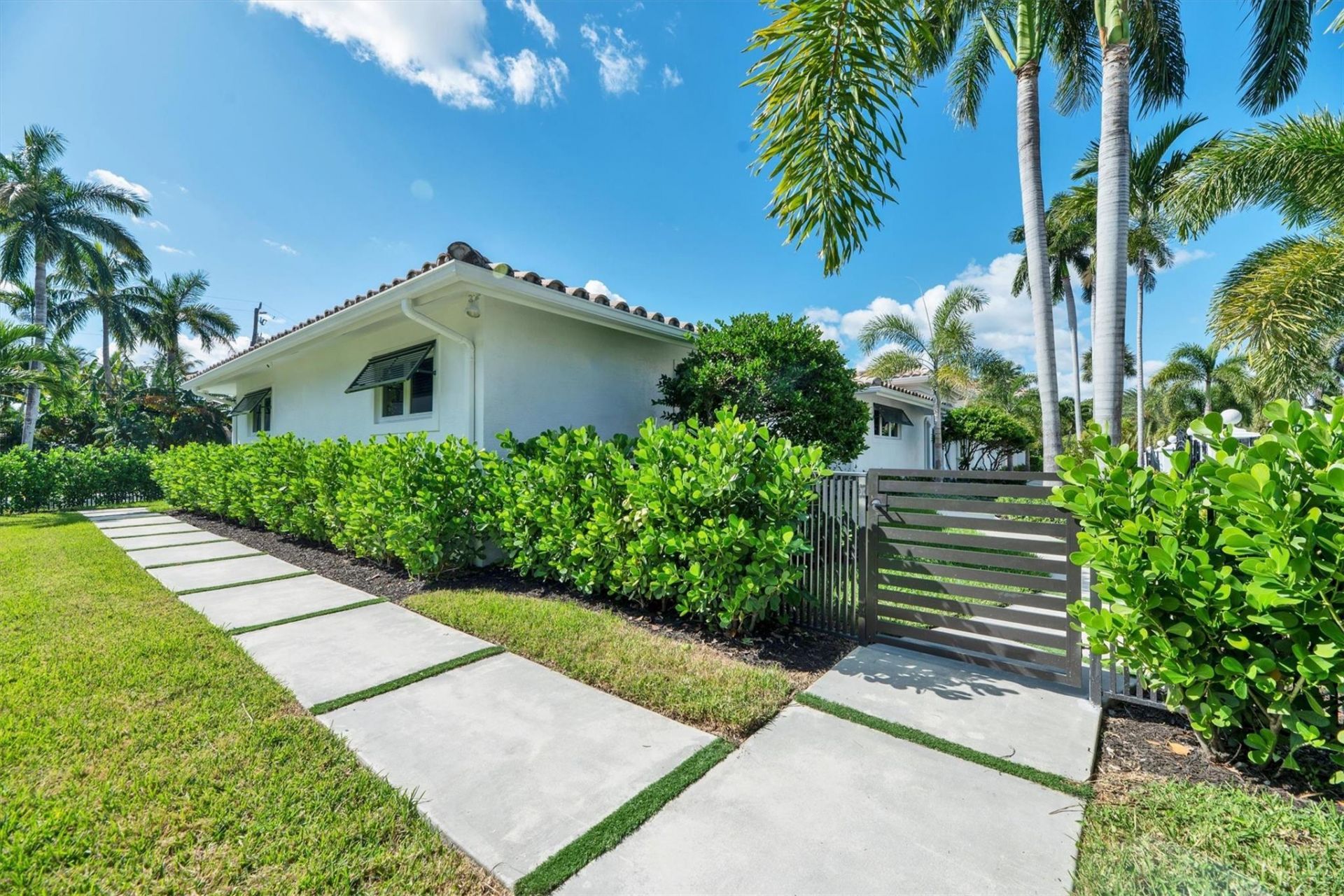 2520 Laguna Terrace, Fort Lauderdale, FL 33316 Photo