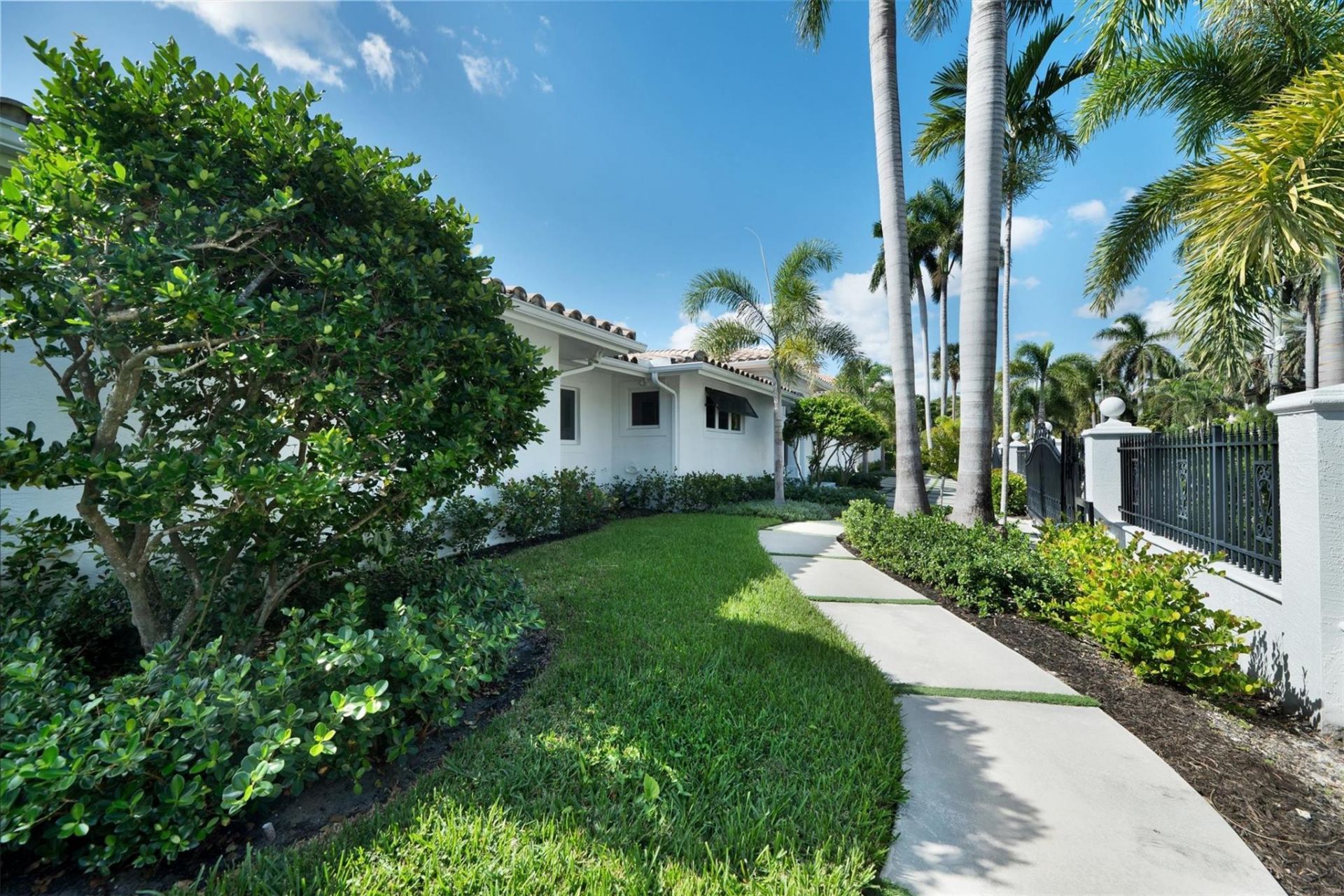 2520 Laguna Terrace, Fort Lauderdale, FL 33316 Photo