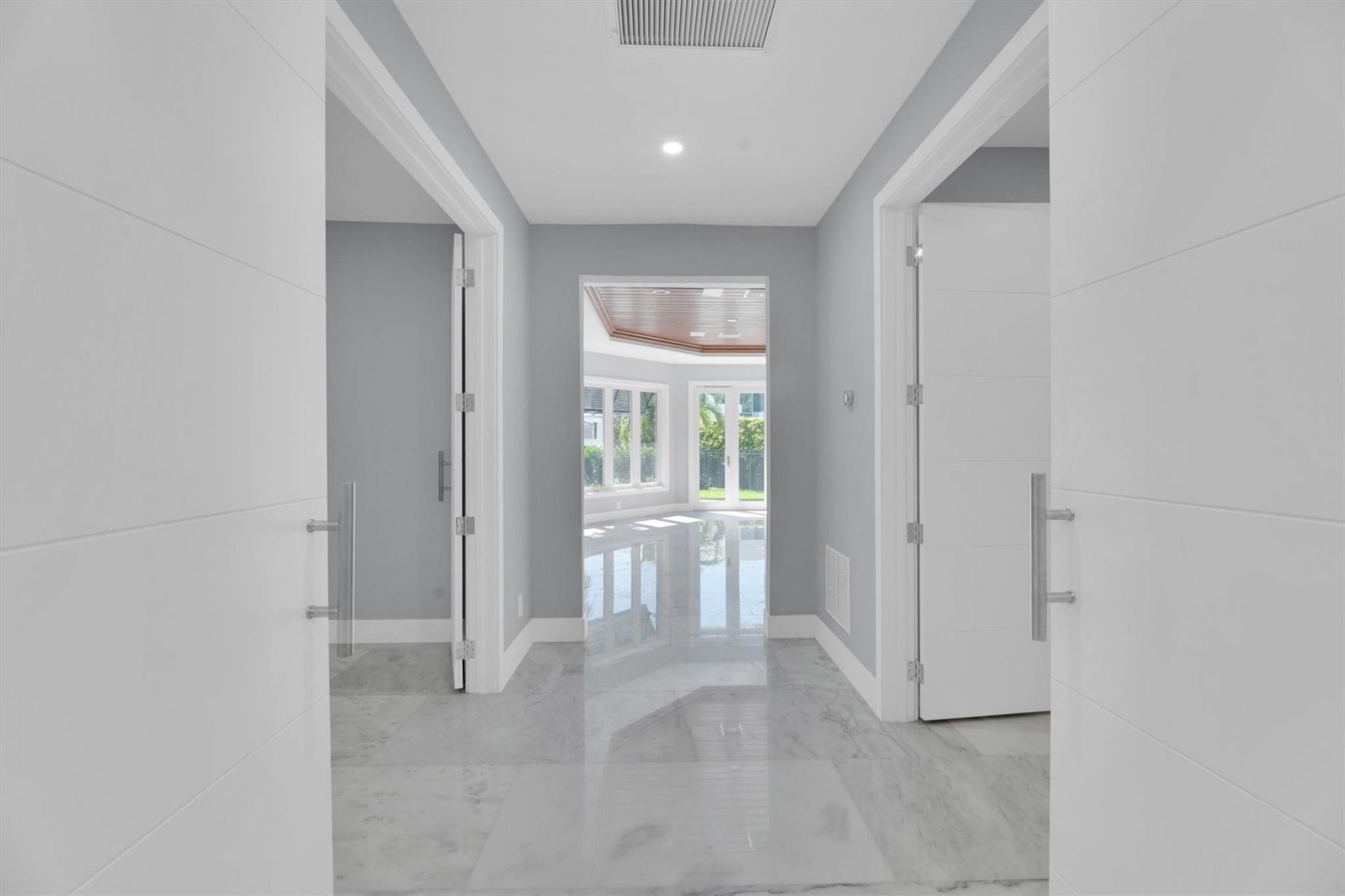 2520 Laguna Terrace, Fort Lauderdale, FL 33316 Photo