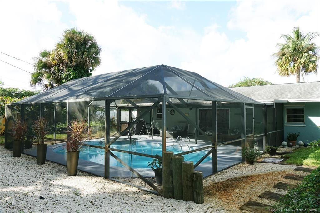 905 SE Flamingo Avenue, Stuart, FL 34996 Photo
