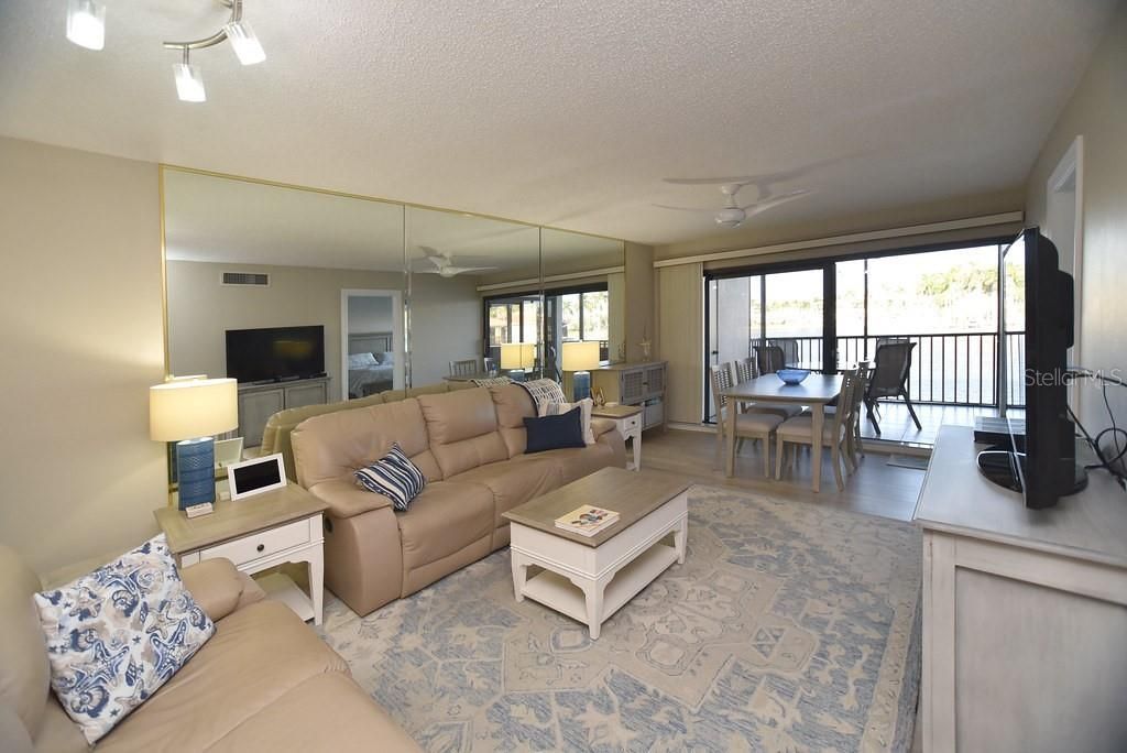 6294 Bahia Del Mar Circle, Unit 207, Saint Petersburg, FL 33715 Photo