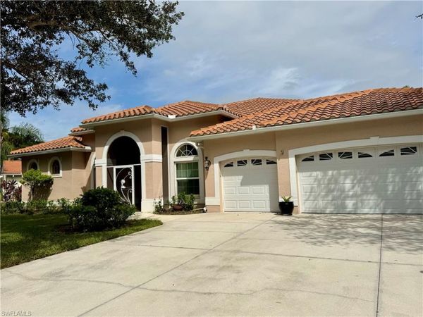 9411 Cedar Creek DR, BONITA SPRINGS, FL 34135