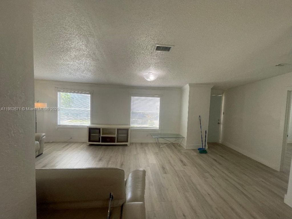 19800 SW 180th Ave Unit 86, Miami, FL 33187 Photo