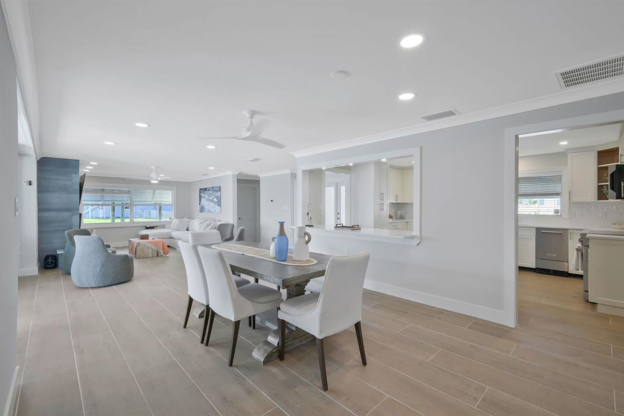 5596 Avenida Pescadora, Fort Myers Beach, FL 33931 Photo