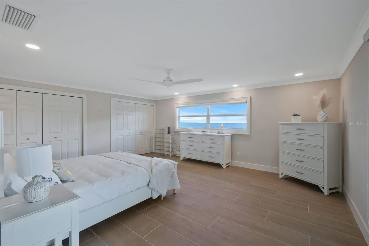 5596 Avenida Pescadora, Fort Myers Beach, FL 33931 Photo