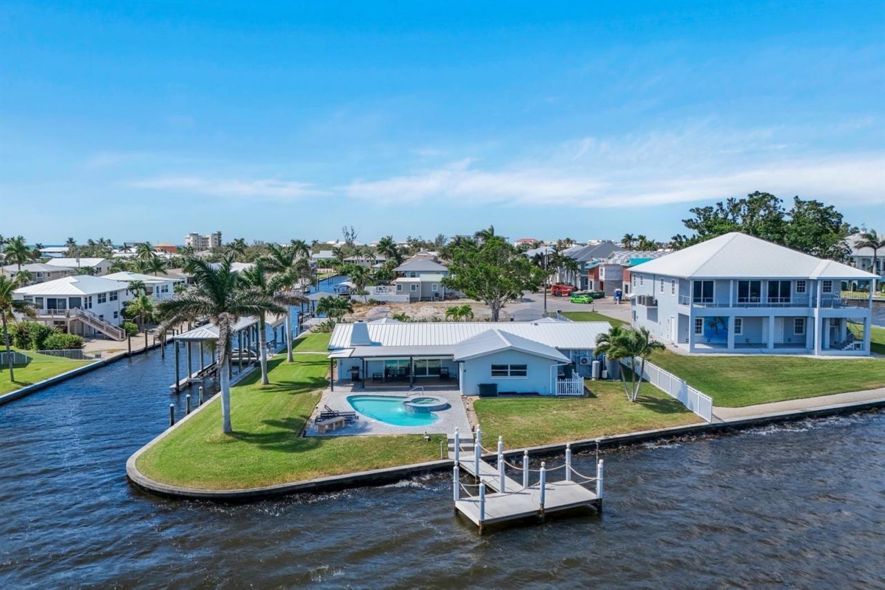 5596 Avenida Pescadora, Fort Myers Beach, FL 33931 Photo