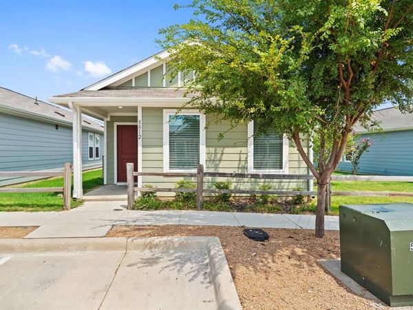 8812 Texas Risinger Drive, Unit 70, Fort Worth, TX 76123