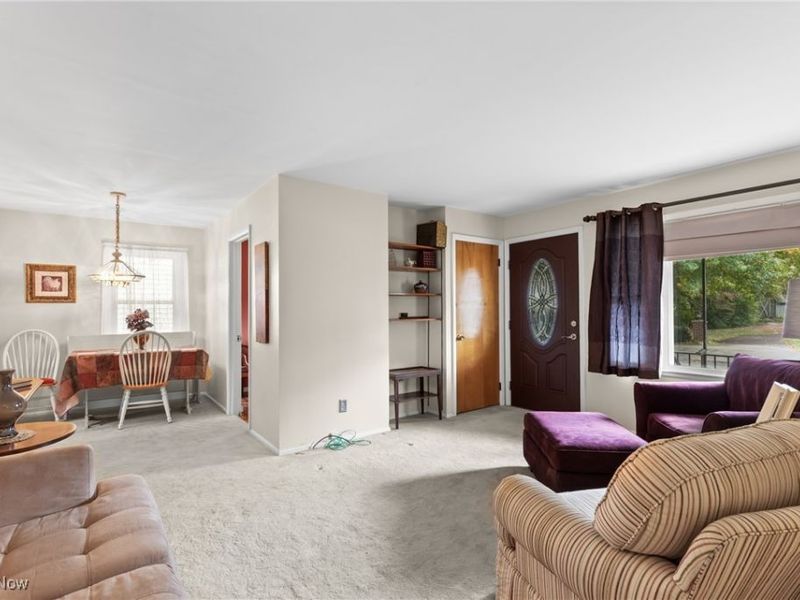 308 Whitely Street, Bridgeport, OH 43912 Photo 9